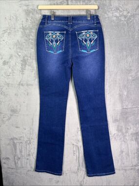 NWOT New Flamingals Embroidered Back Pocket Jeans Size Small